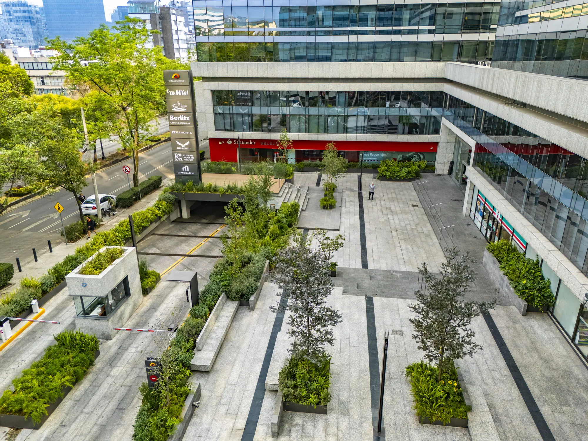 Plaza Polanco, exteriores, Polanco. Fotografía 6 de 13