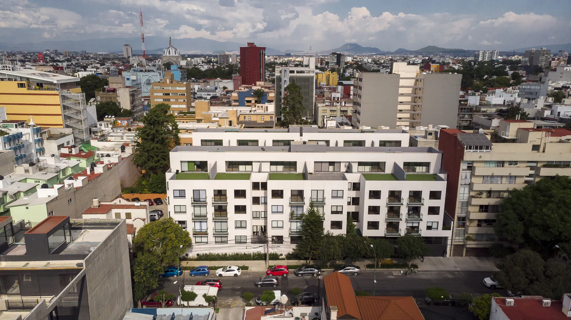 Zenit Providencia, Ciudad de México. Fotografía 2 de 32