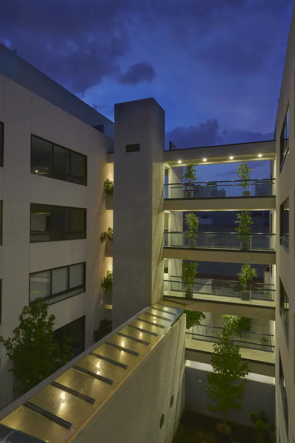 Zenit Providencia, Ciudad de México. Fotografía 5 de 32