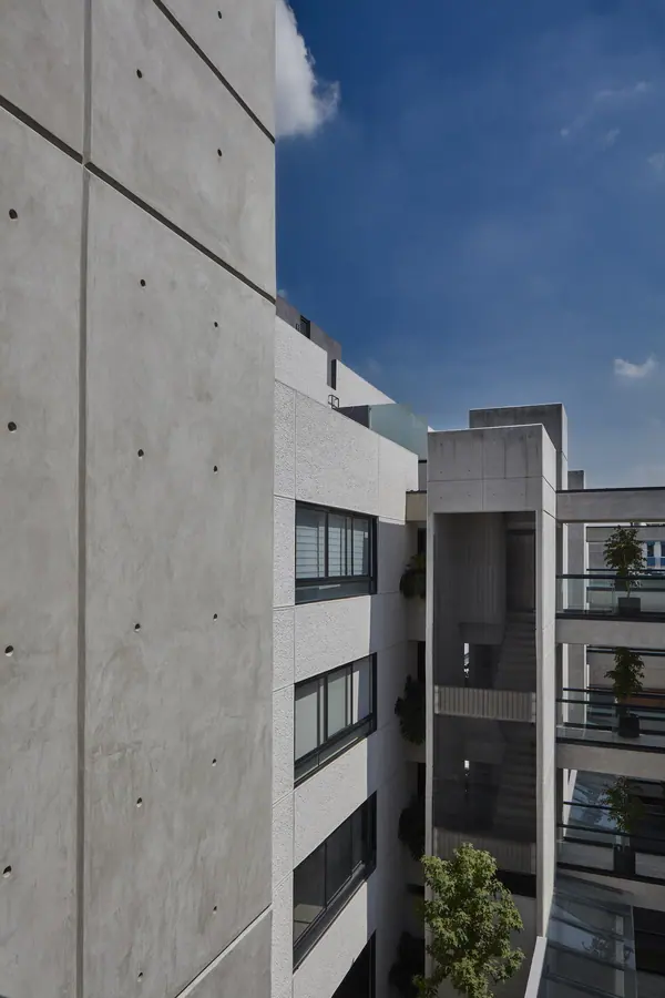 Zenit Providencia, Ciudad de México. Fotografía 27 de 32